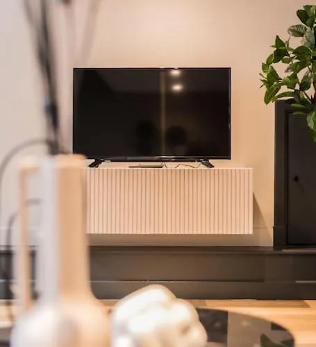 Haya Historic - Malbec * The Hague