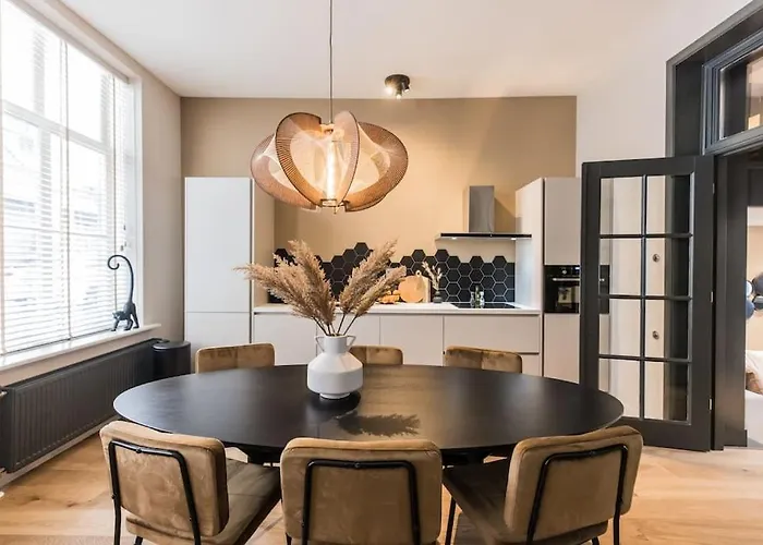 Haya Historic - Malbec Apartment The Hague