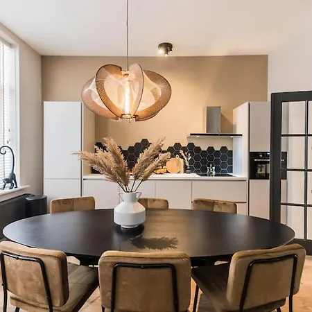 Haya Historic - Malbec Apartment The Hague
